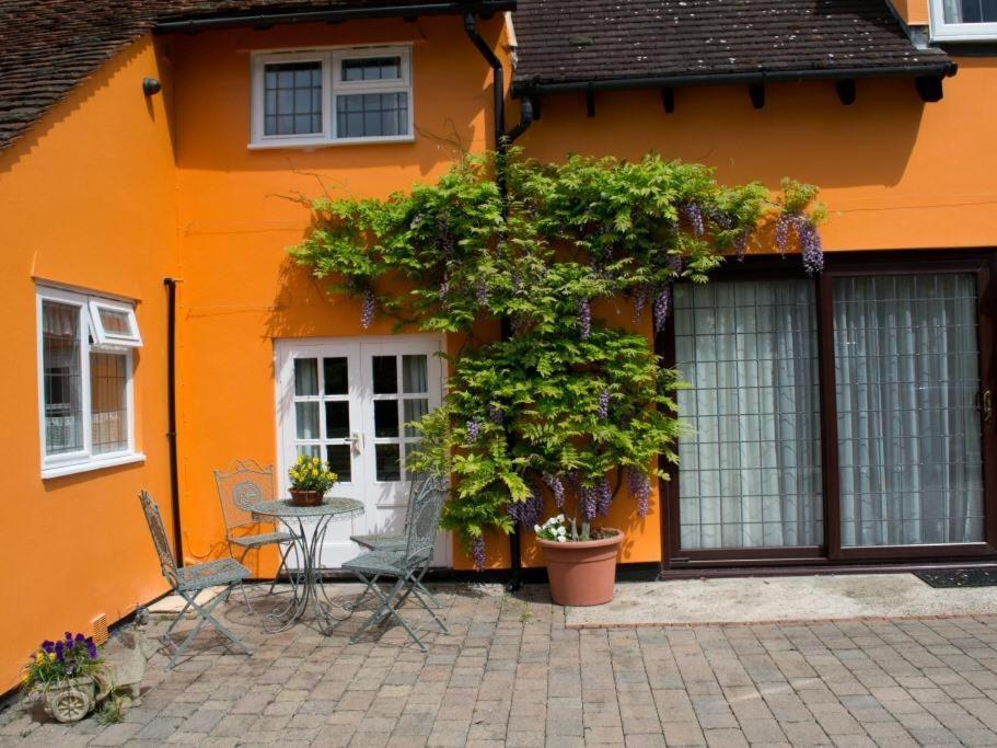 Woodview B Colchester Birch Екстер'єр фото